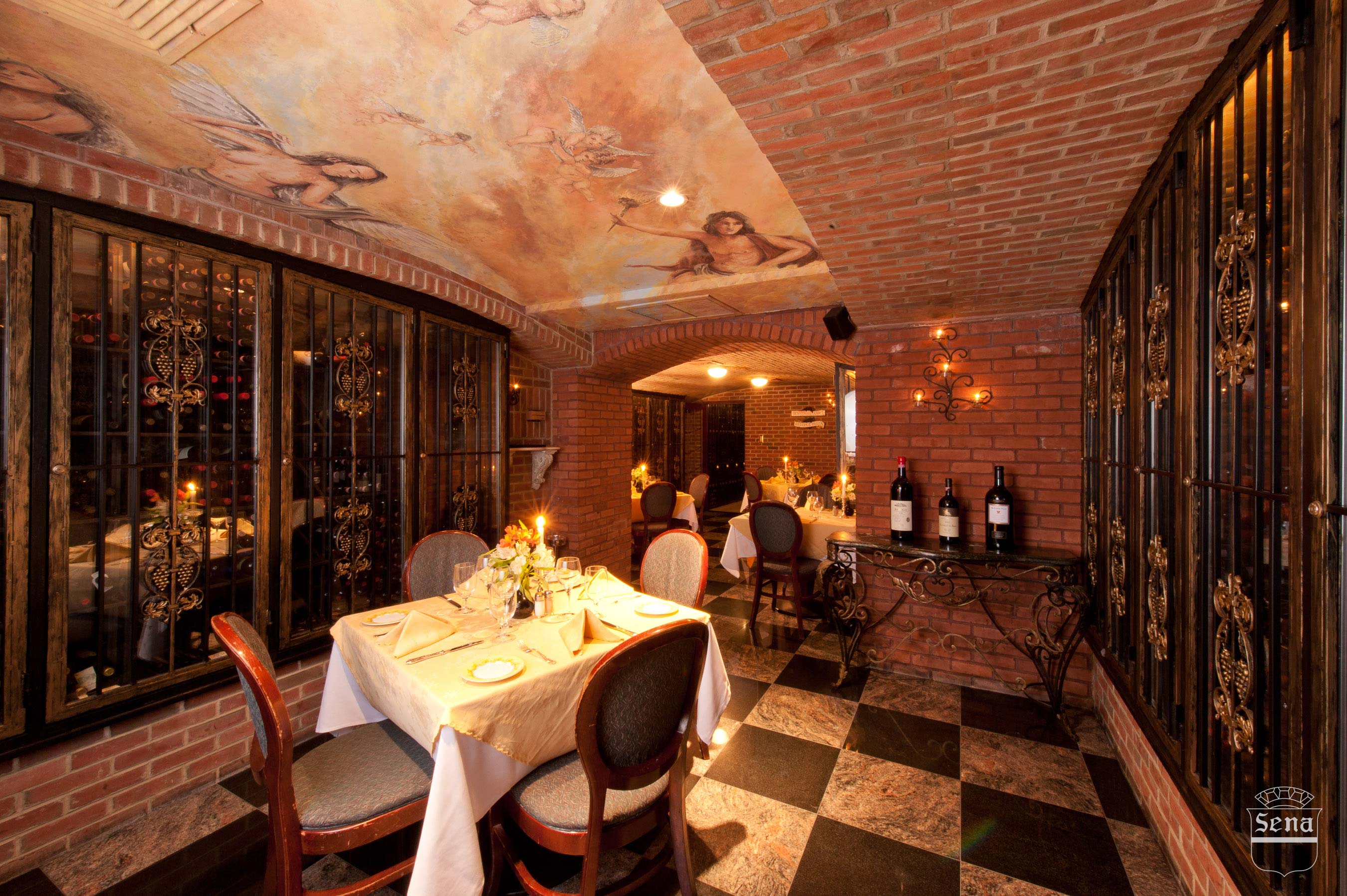 La Famiglia hospitality — elegant service and ambiance